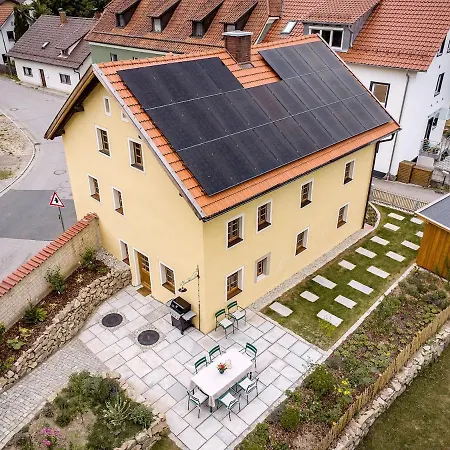 Historisches Baderhaus Mit Eigenem Saunauhaus *