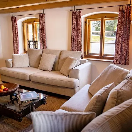 Nyaraló Historisches Baderhaus Mit Eigenem Saunauhaus *