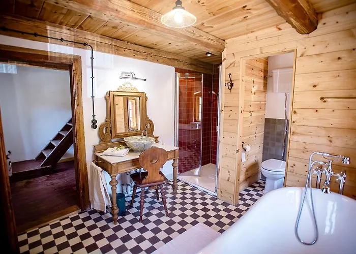 Historisches Baderhaus Mit Eigenem Saunauhaus Feriehus
