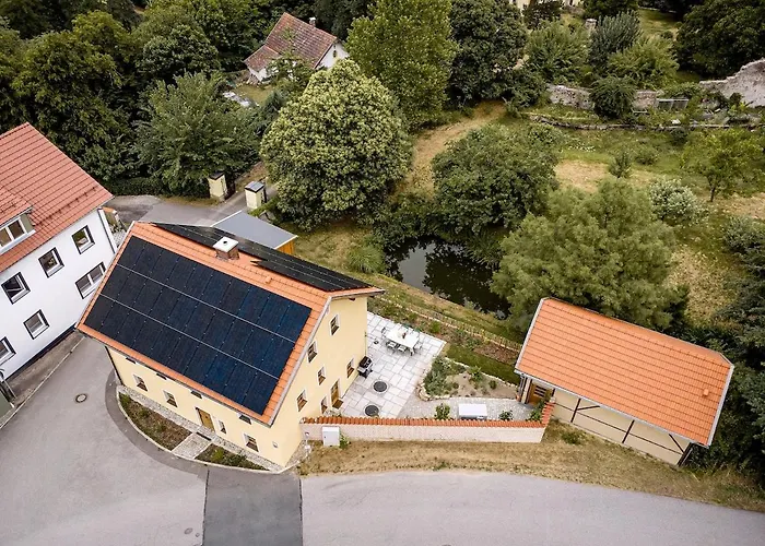 Historisches Baderhaus Mit Eigenem Saunauhaus * Roding